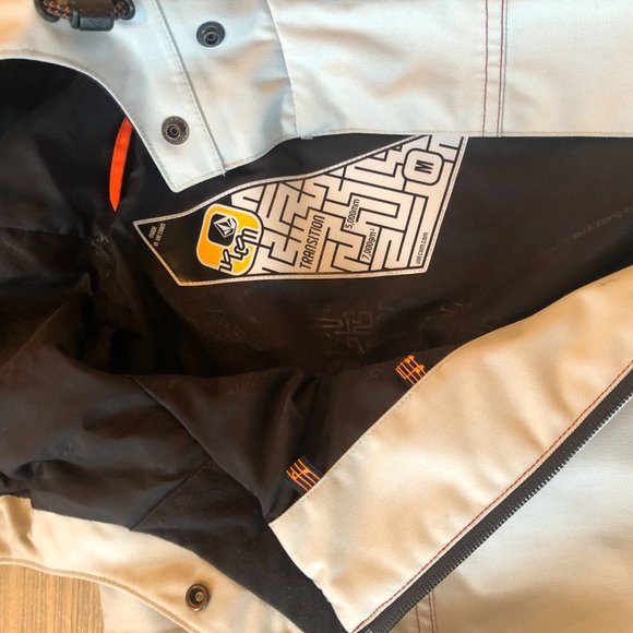 Volcom Women's Size Med Snowboard Coat - Picture 6 of 7